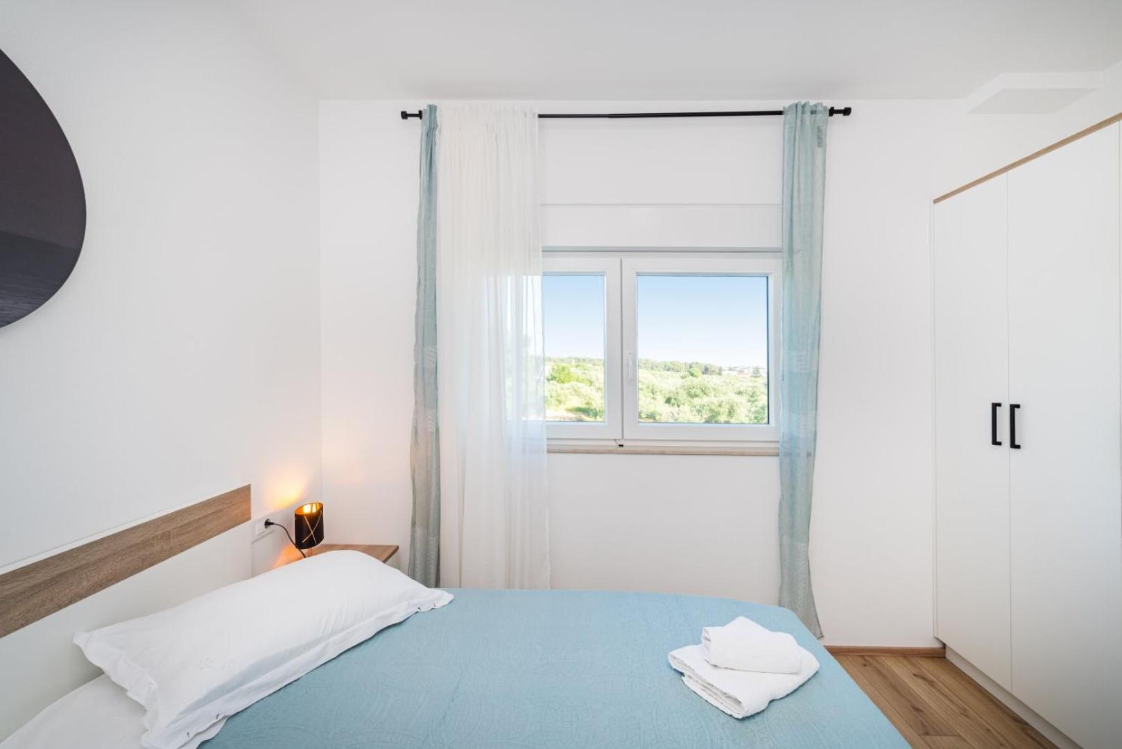 Crowonder Sun Dance Apartments With Heated Swimming Pool Seaview And Garden 스베티필립아이자코브 외부 사진